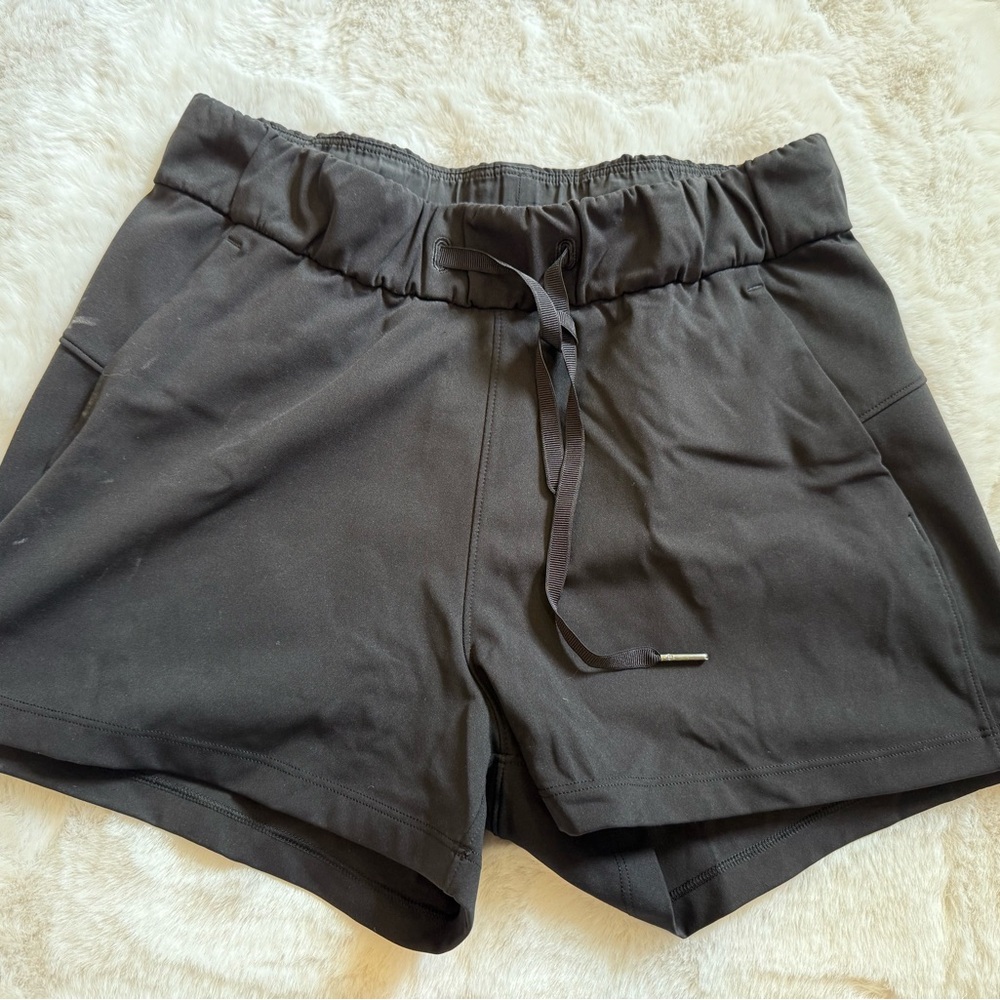 Lululemon Athletica Black Athletic Shorts with Elastic Waistband